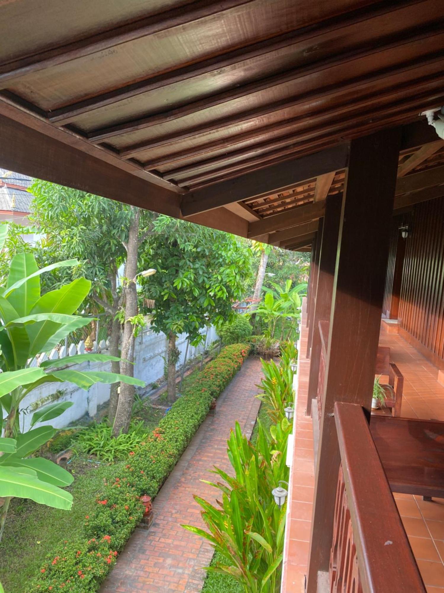 Luang Prabang Residence & Travel Екстериор снимка