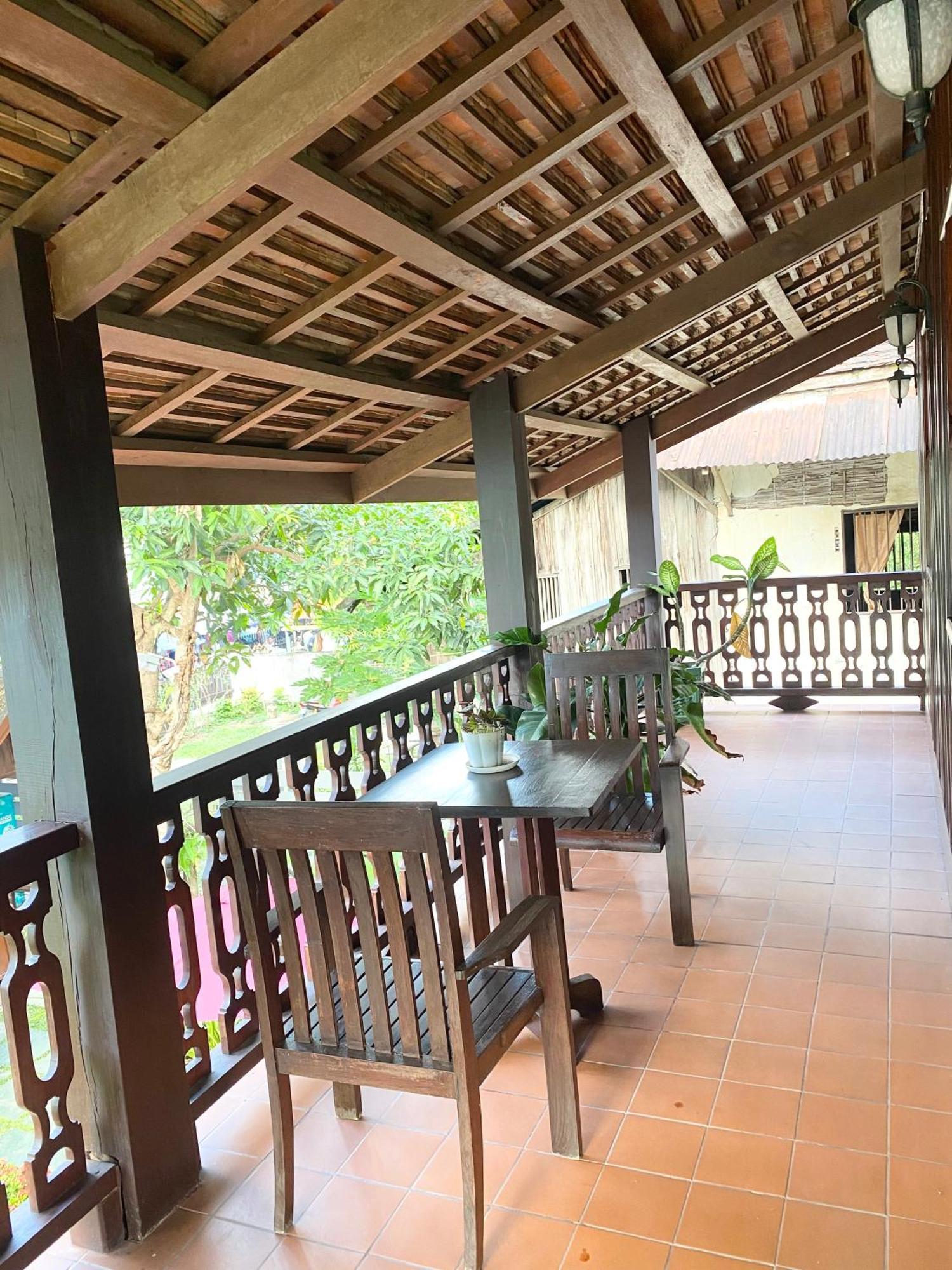Luang Prabang Residence & Travel Екстериор снимка